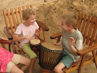 01 Duo De Djembes